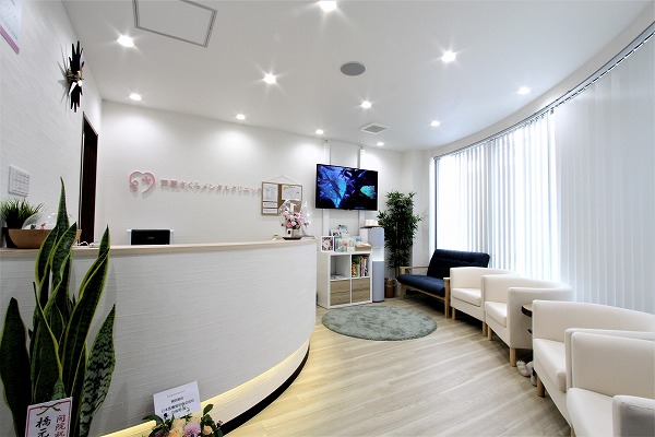 フルサポート クリニック受付施工事例4